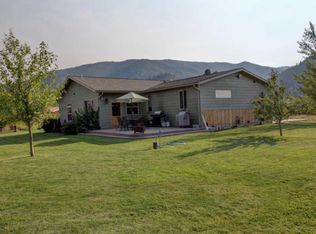 8708 Bogar Ln, Clinton, MT 59825