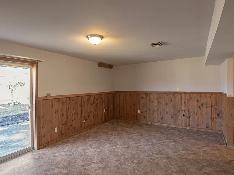 4129 Nantucket Dr — Photo 63