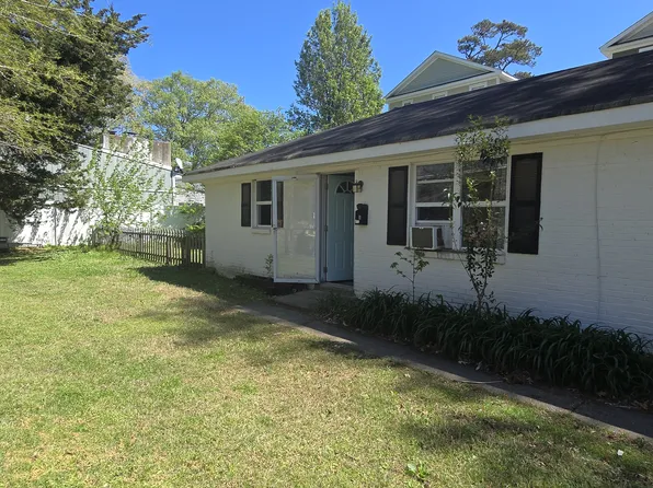 1207 Cypress Ave #B, Virginia Beach, VA 23451