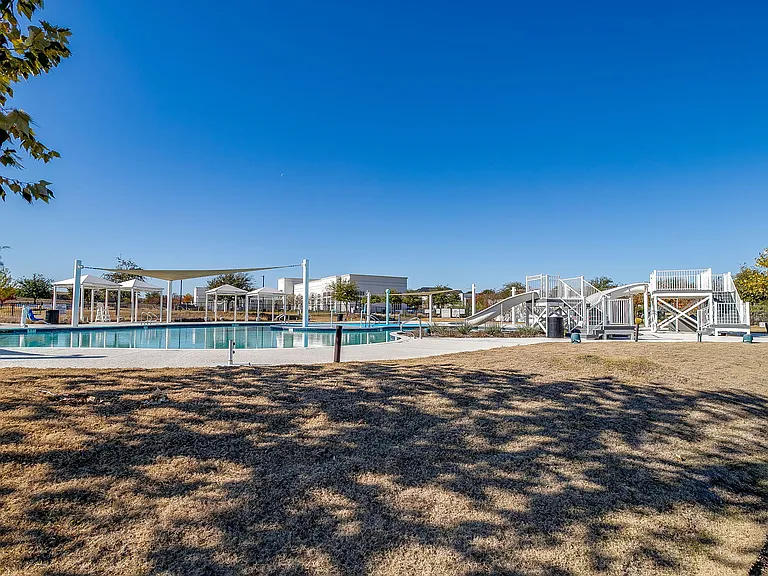 14328 Capridge Rd — Photo 32