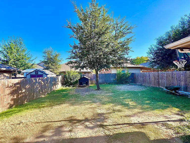 7012 Sorcey Rd — Photo 11
