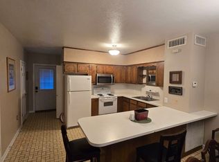 2/1.5 Townhouse with Water, Trash, Sewer, Included, Newport, AR 72112