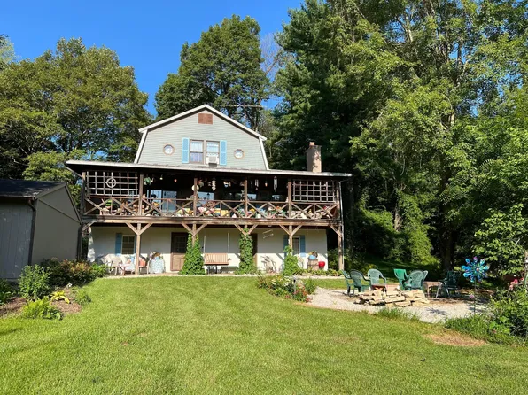 1500 N Market St, Galion, OH 44833