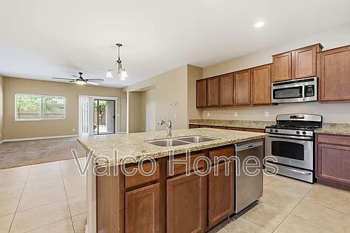 2717 E Ficus Way Photo 1 2717 E Ficus Way Photo 1