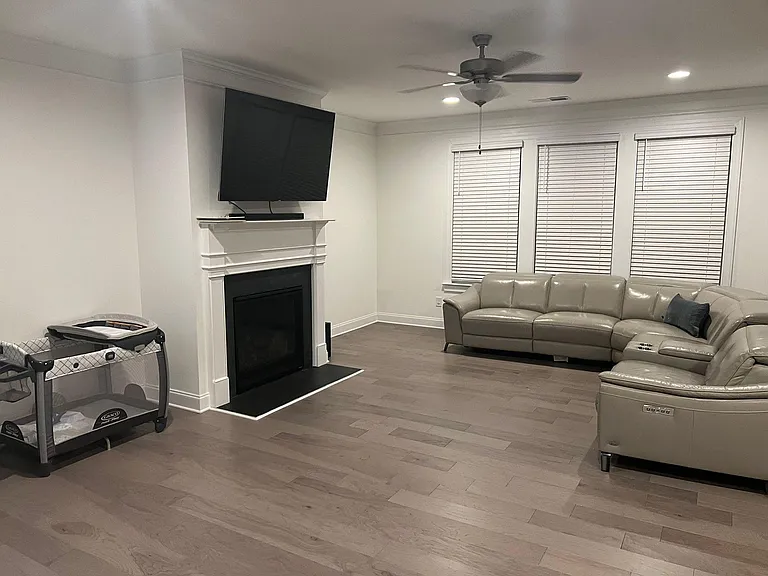 218 Hamlet Dr — Photo 17