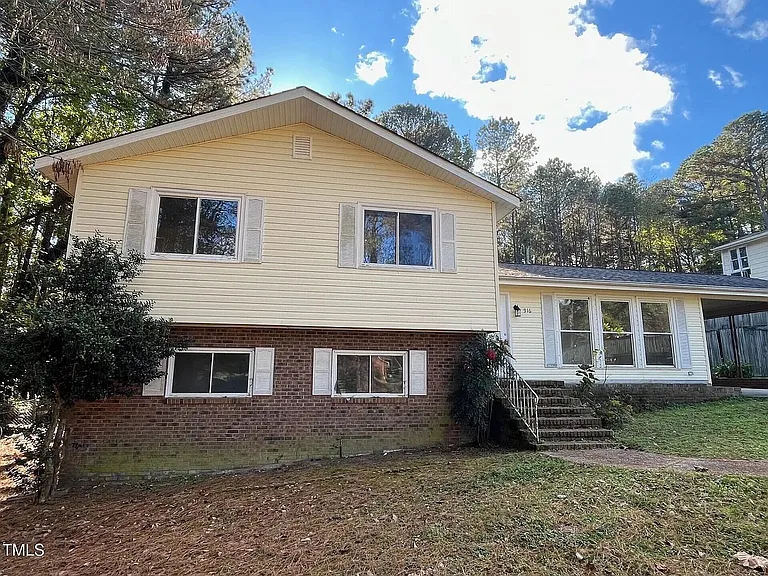916 Forge Rd — Photo 25