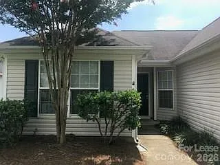 14128 Riding Hill Ave — Photo 2