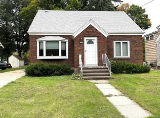 222 S Superior St, Antigo, WI 54409