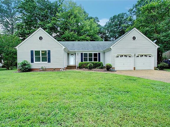2nd image of 203 Harwood Dr