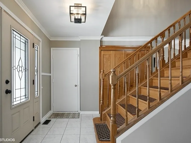 113 N Fiore Pkwy — Photo 2