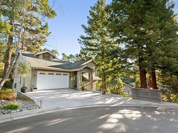 5th image of 105 Dunsmuir Ct