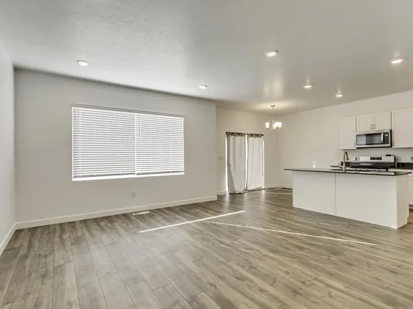 869 S Brubaker Way, Santaquin, UT 84655