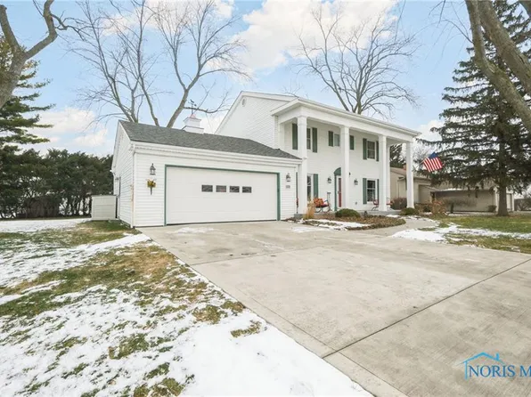 345 Queensland Blvd, Perrysburg, OH 43551