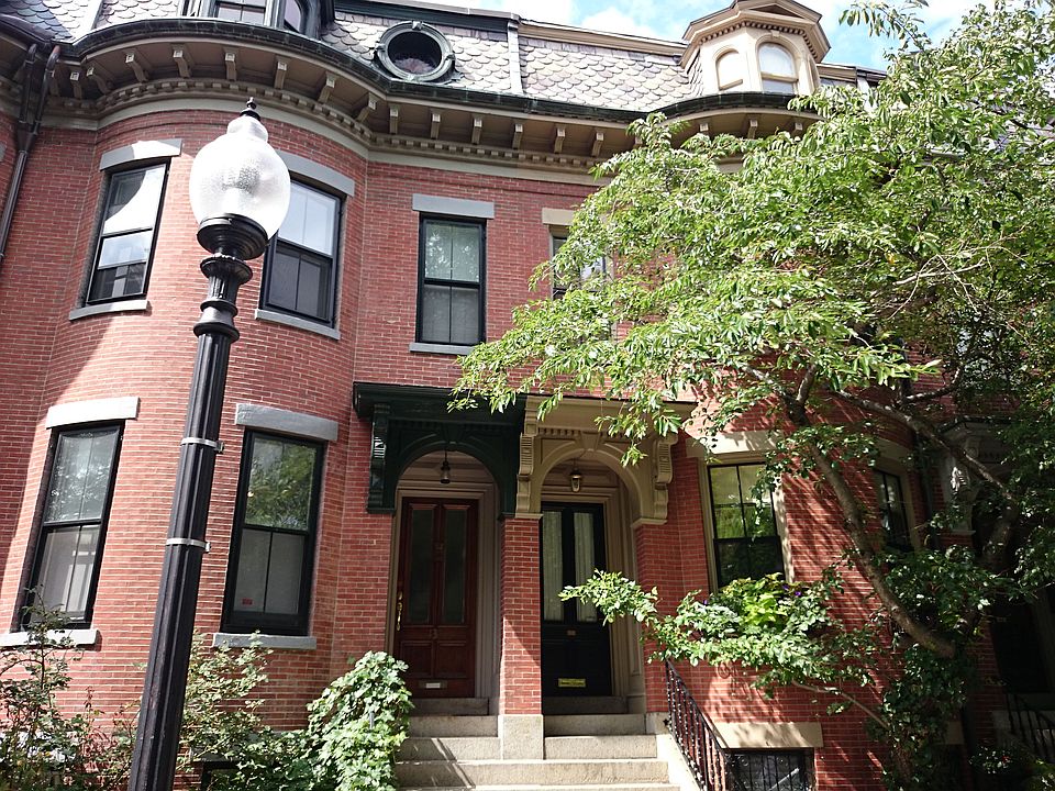 2nd image of 133 Warren Ave #1