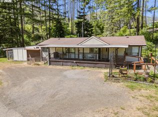 142 Evergreen Springs Ln, Idleyld Park, OR 97447