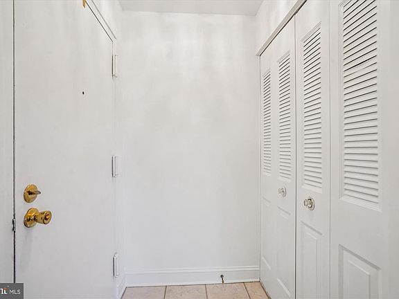 4th image of 563 Florida Ave APT 102