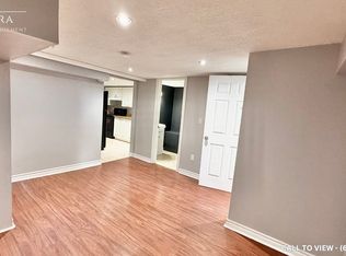 747 Parkview Cres #2, Cambridge, ON N3H 5A1