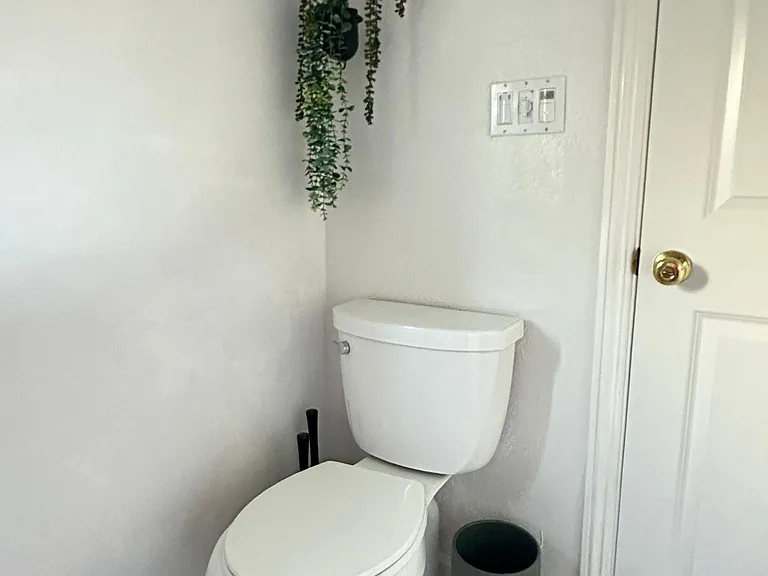 10 Tait Ave — Photo 27