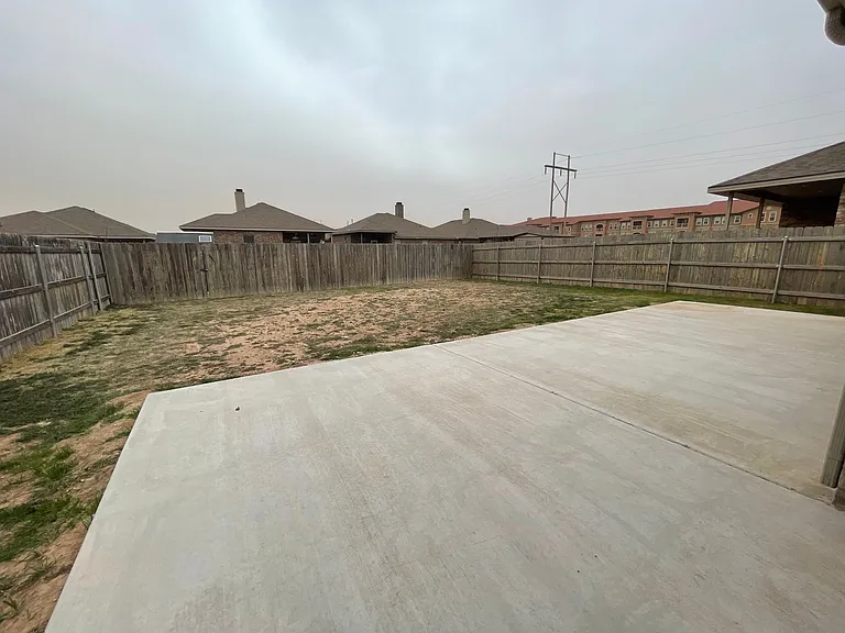 3719 Oakridge Ave — Photo 14