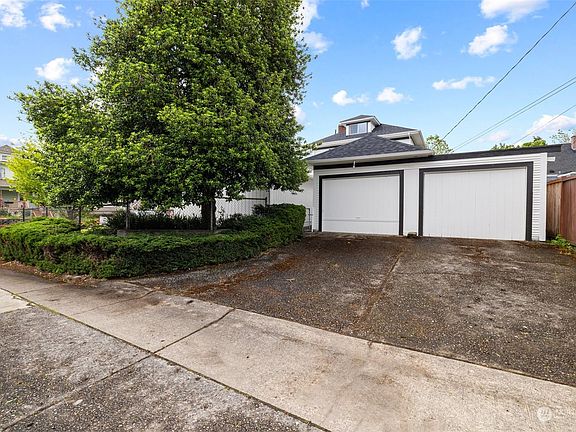 5th image of 904 S Grant Avenue