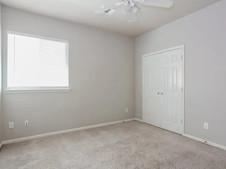 15702 Flagstone Walk Way — Photo 13