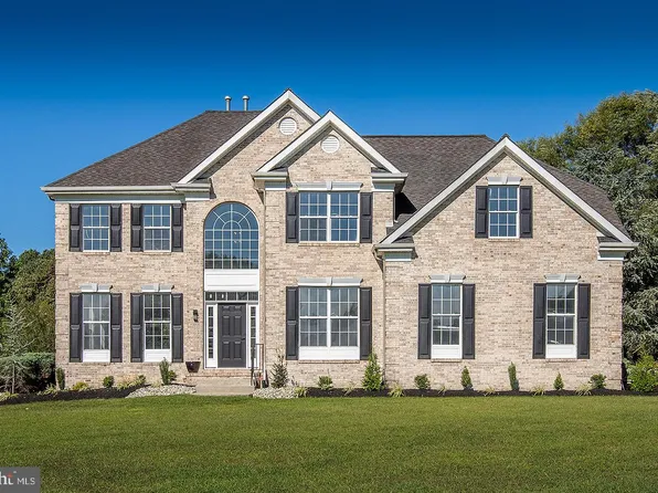 120 Winding Way, Woolwich Township, NJ 08085