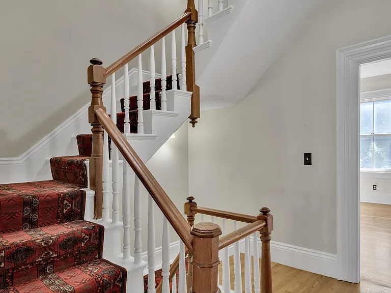 92 Thorndike St — Photo 11