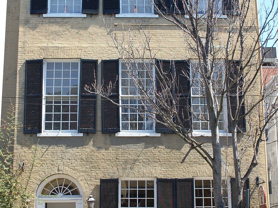 Located in the St. George Gallery