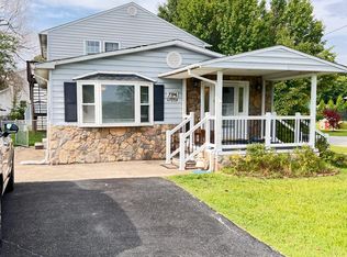 7714 Bay Front Rd #1, Sparrows Pt, MD 21219