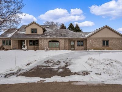 5517 Winners Cir, Caledonia, IL, 61011