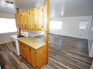 1110 24th Ave S #3, Grand Forks, ND 58201