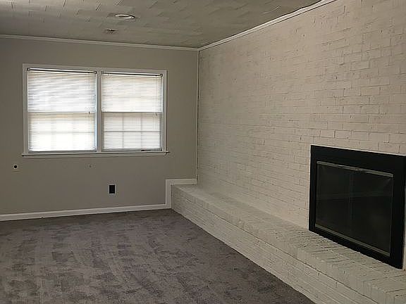 3rd image of 1337 Lynhurst Dr