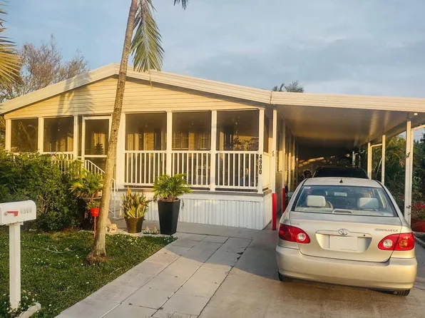 4900 NW 1st Ter, Pompano Beach, FL 33064