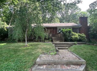 22 Andrea Dr, East Setauket, NY 11733
