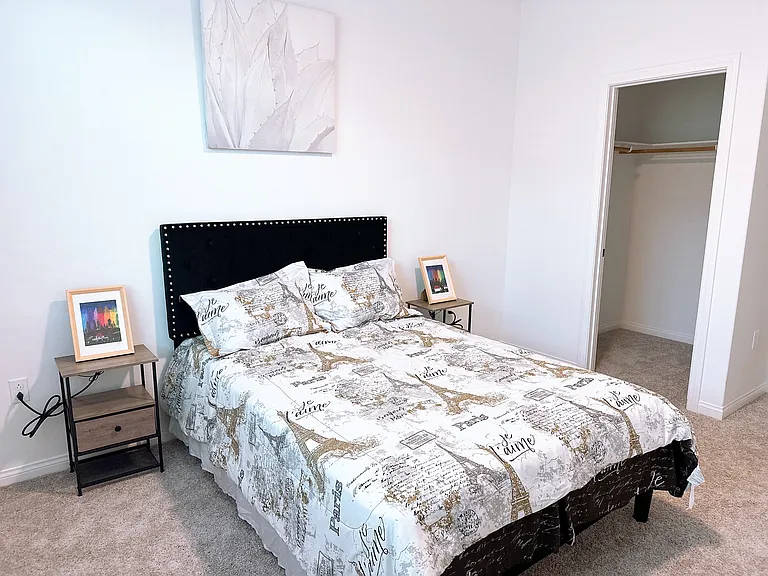 4061 Hudson Ln — Photo 23