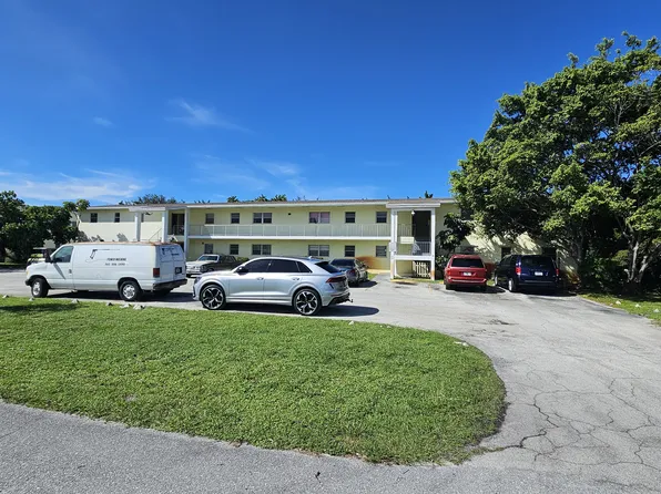 417 NE 17th Ave APT 103, Boynton Beach, FL 33435