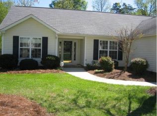 4110 Stansbury Ln, High Point, NC 27265