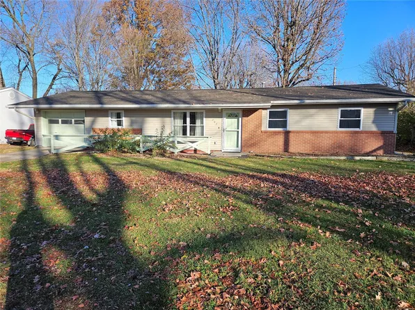 207 Northmoor Dr, Jerseyville, IL 62052