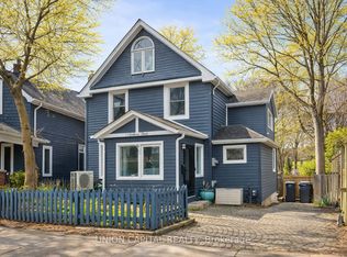 77 Eastwood Rd, Toronto, ON M4L2C7