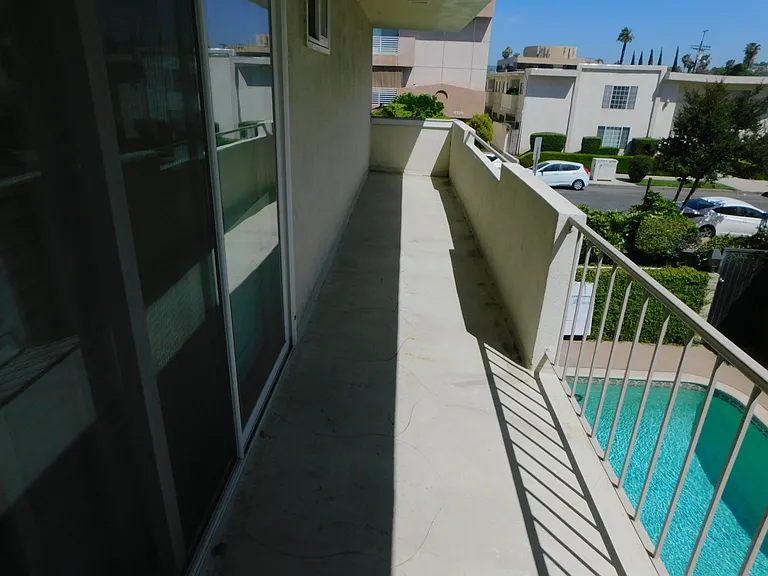 4325 Mammoth Ave #5 — Photo 14