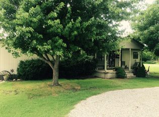 315 North St, Newkirk, OK 74647