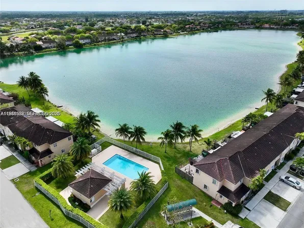 14085 SW 179th Ter, Miami, FL 33177