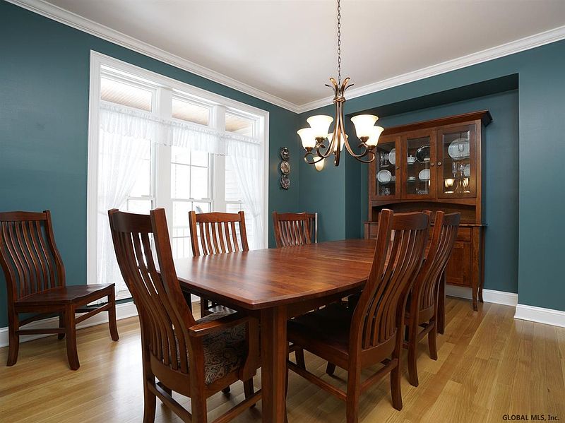 4th image of 425 WILTON GREENFIELD Road