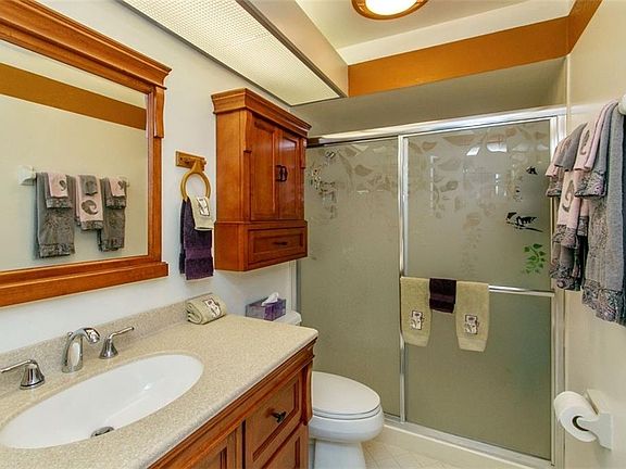 5th image of 2916 Heatherside Ave