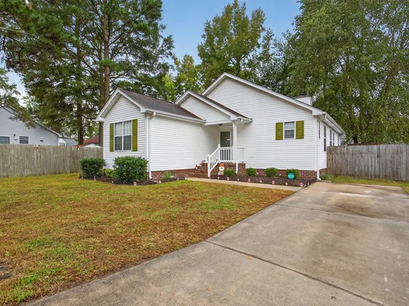 203 Teal Ct, Suffolk, VA 23434