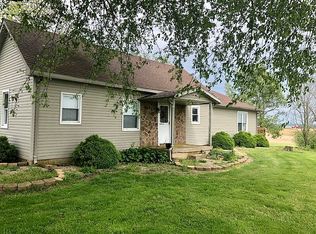 8836 Blazer Rd, Greenfield, OH 45123