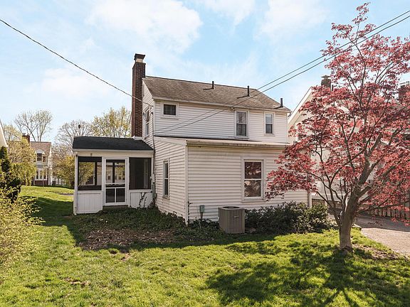 2nd image of 136 Fallis Rd