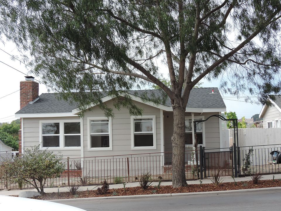 1st image of 317 E Mariposa Ave