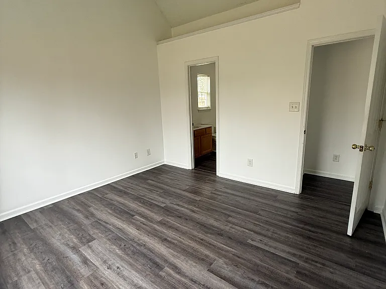 5818 Briggs Dr — Photo 16