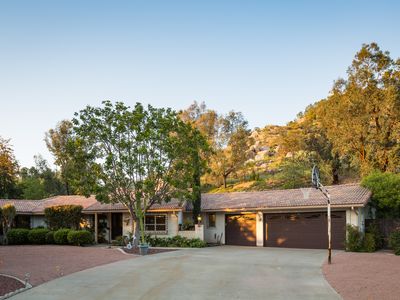 1050 Rancho Valle Ct, El Cajon, CA, 92020